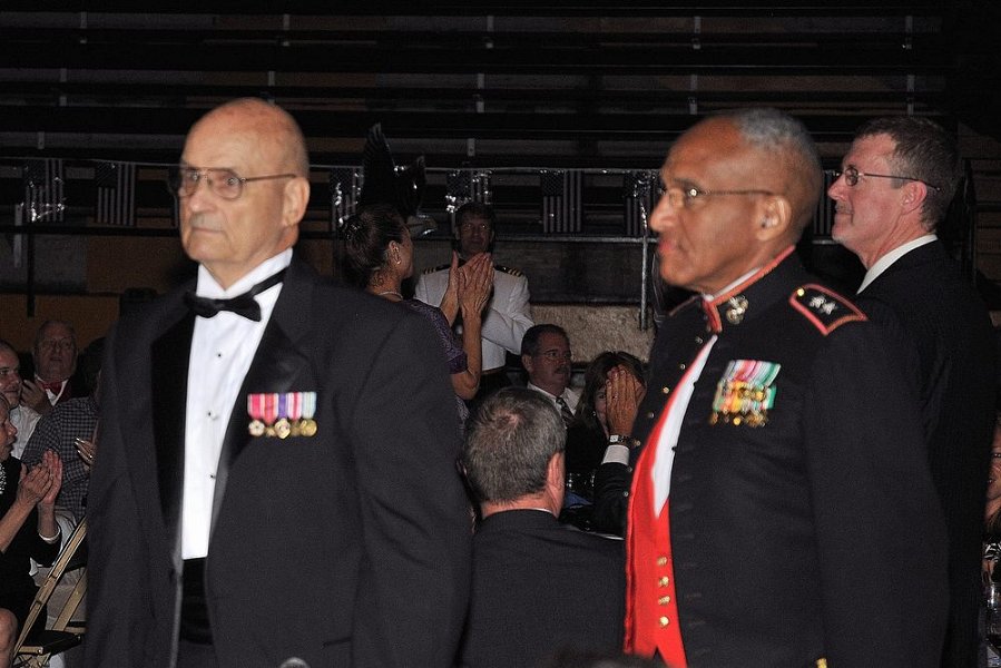 Recognition DSC 7452